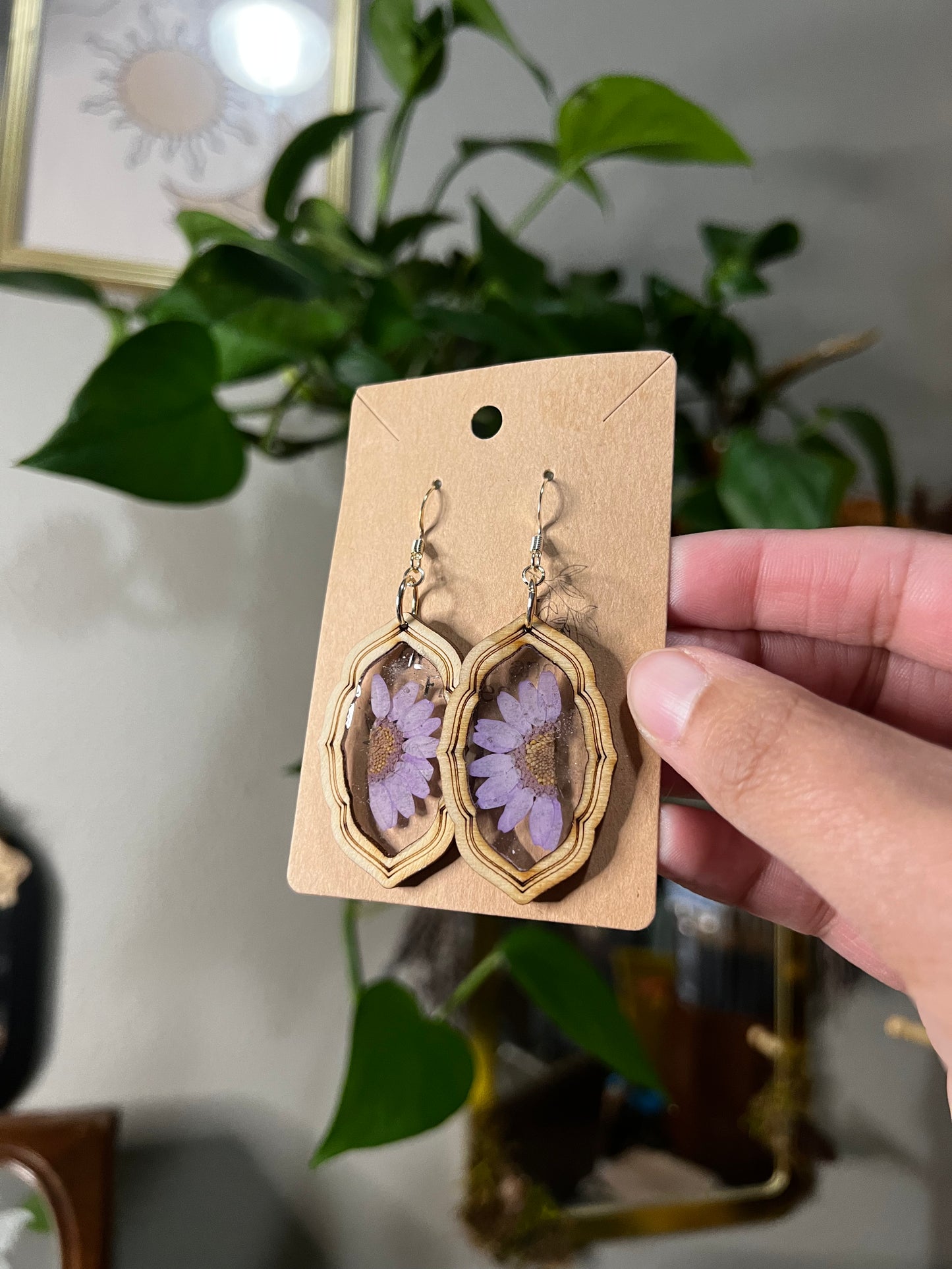 wooden frame pressed flower earrings