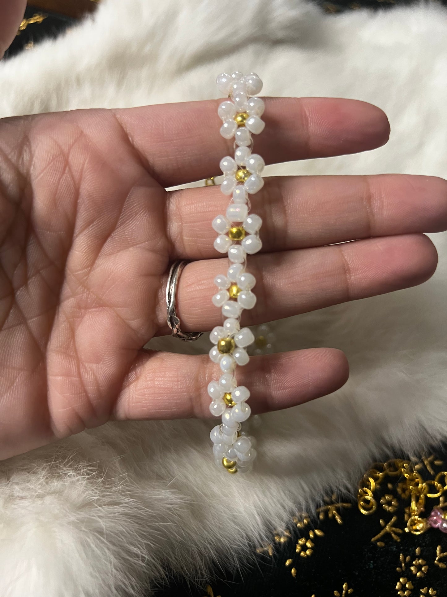 daisy chokers