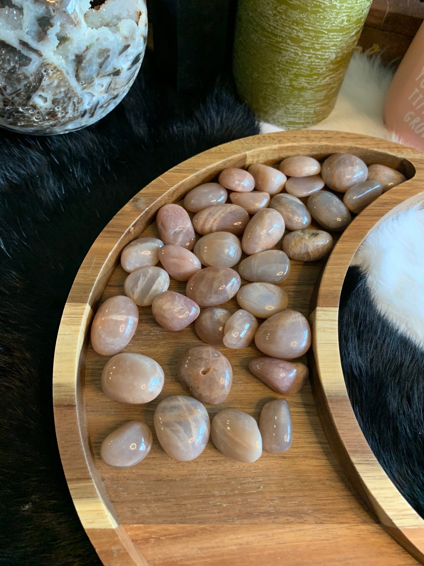 tumbled peach moonstone