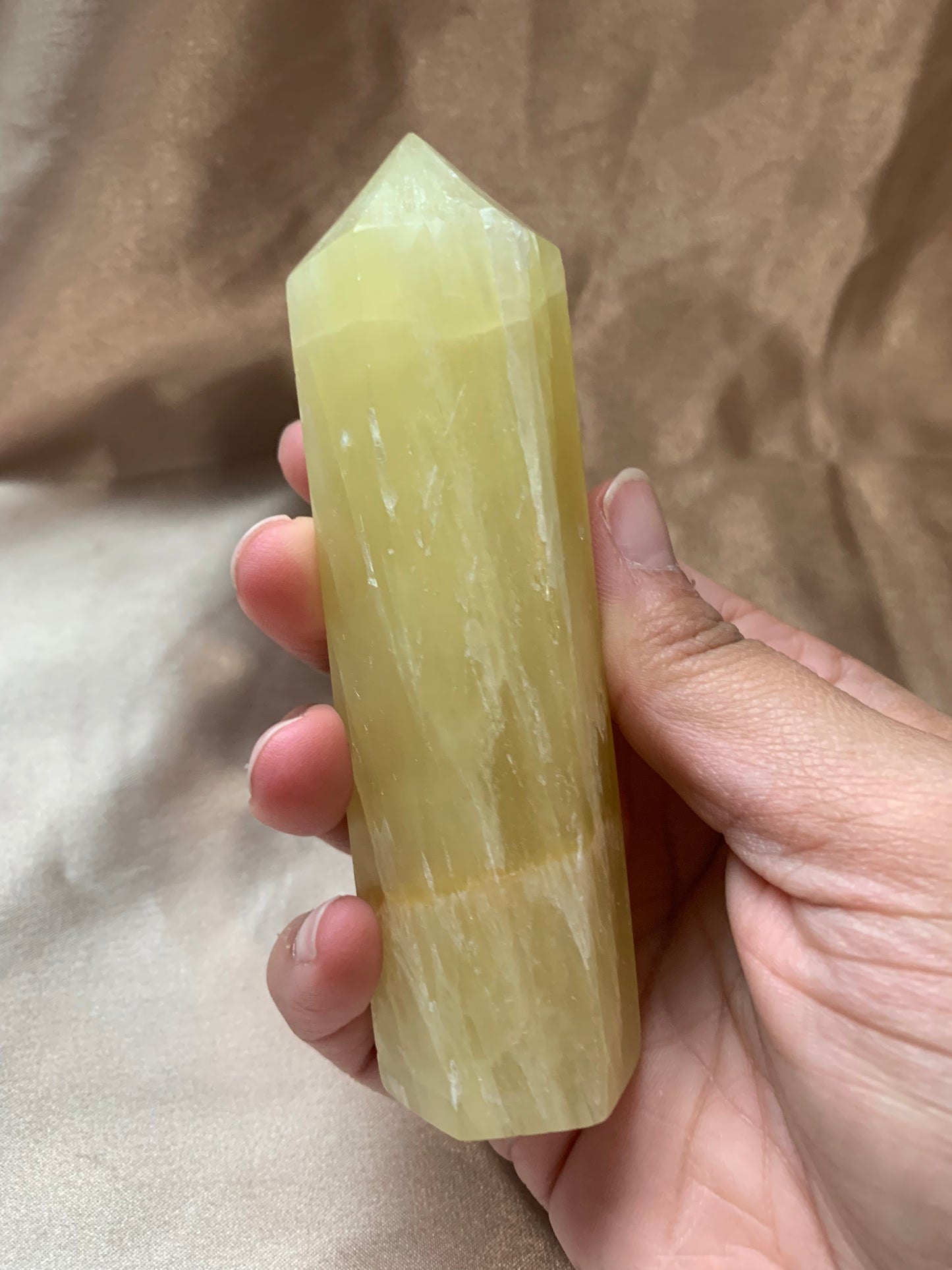 lemon calcite tower