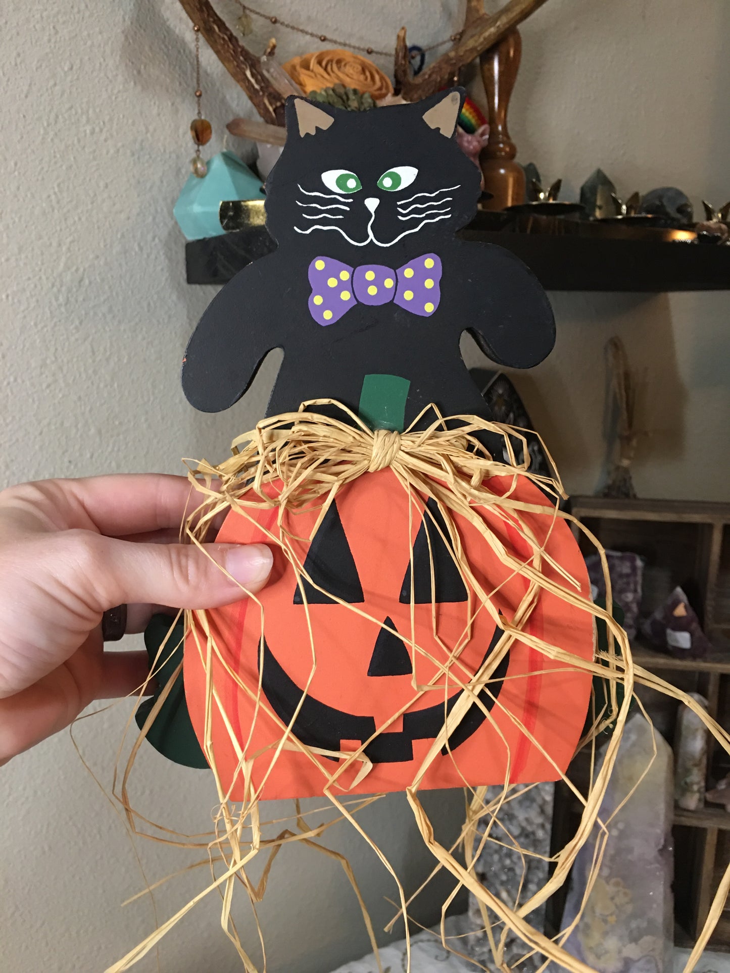 wooden black cat halloween décor