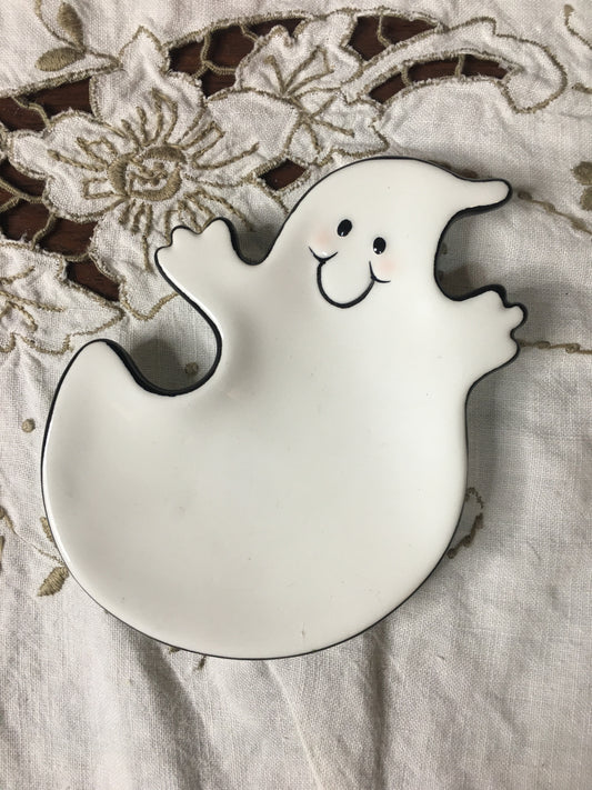 small ghost dish