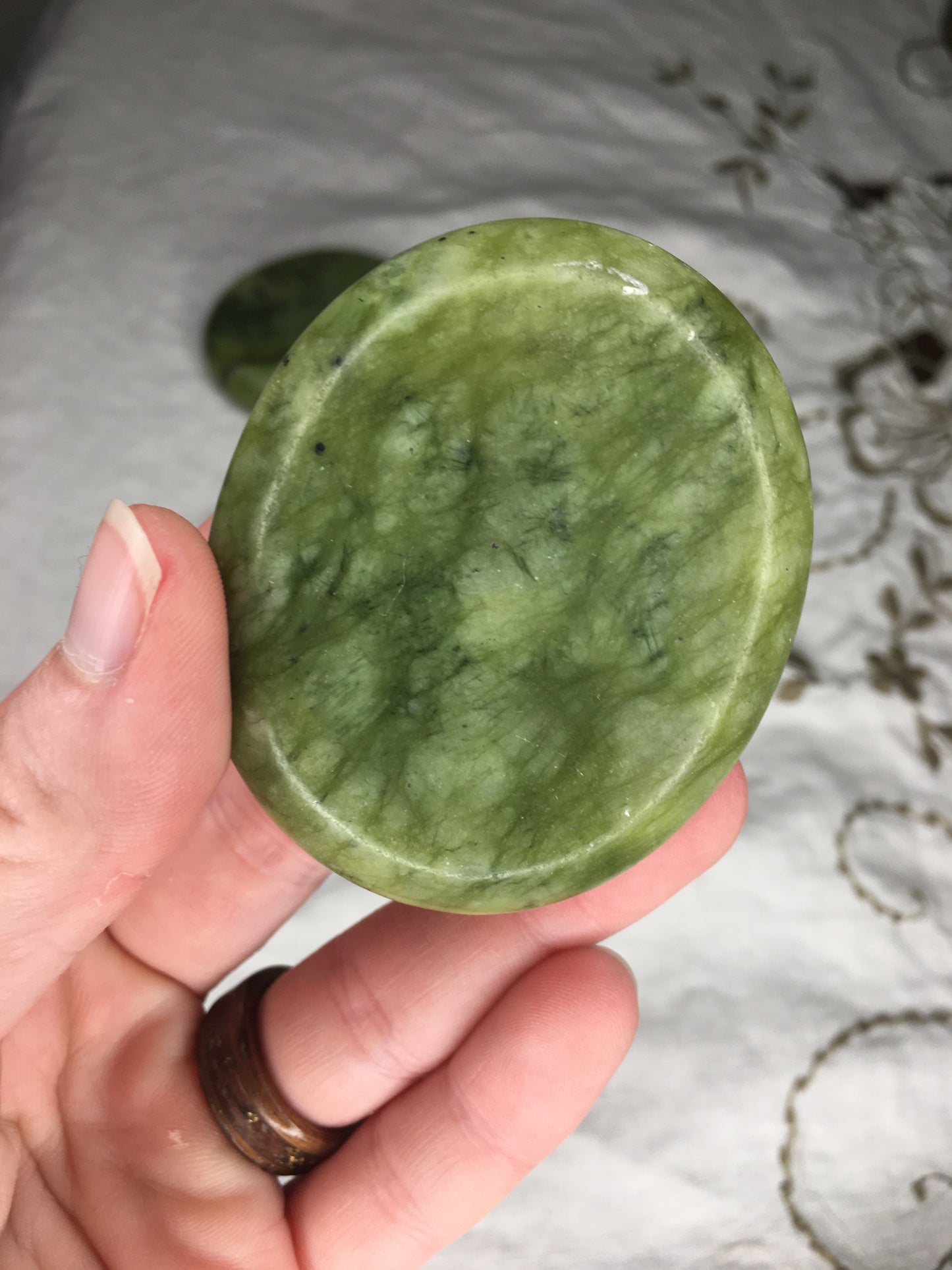 nephrite jade palmstones