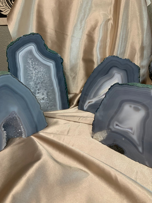 large agate cut bases