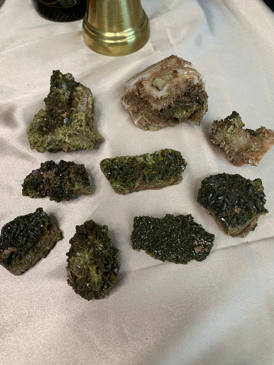 epidote specimens