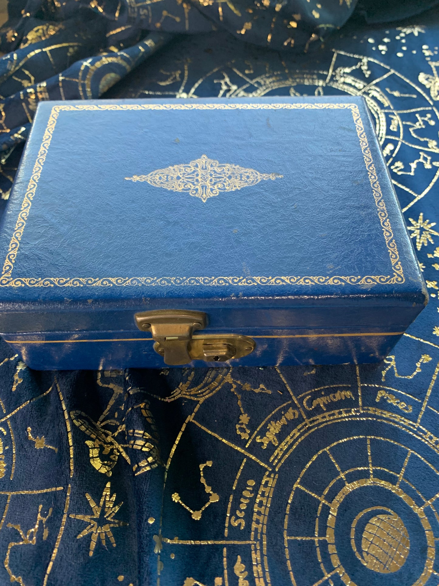 blue jewelry box