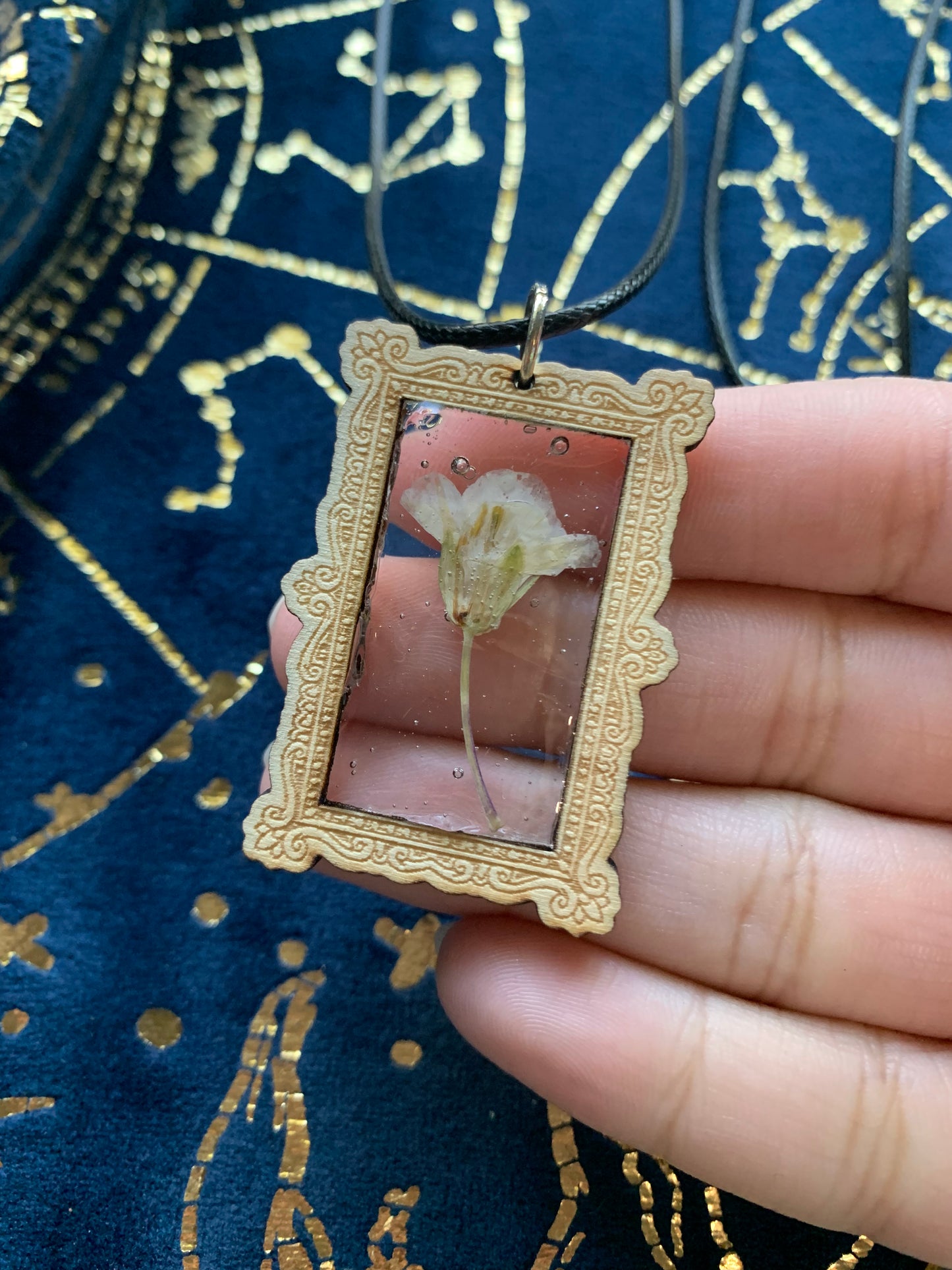 resin pressed flower pendants