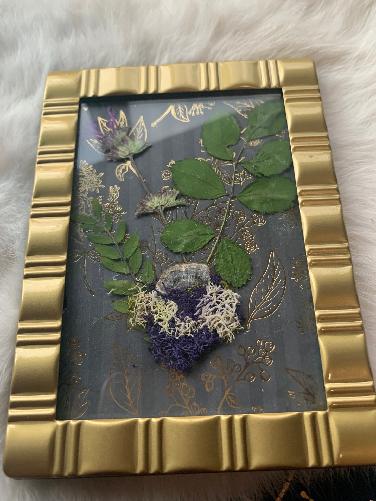 pressed flower frame