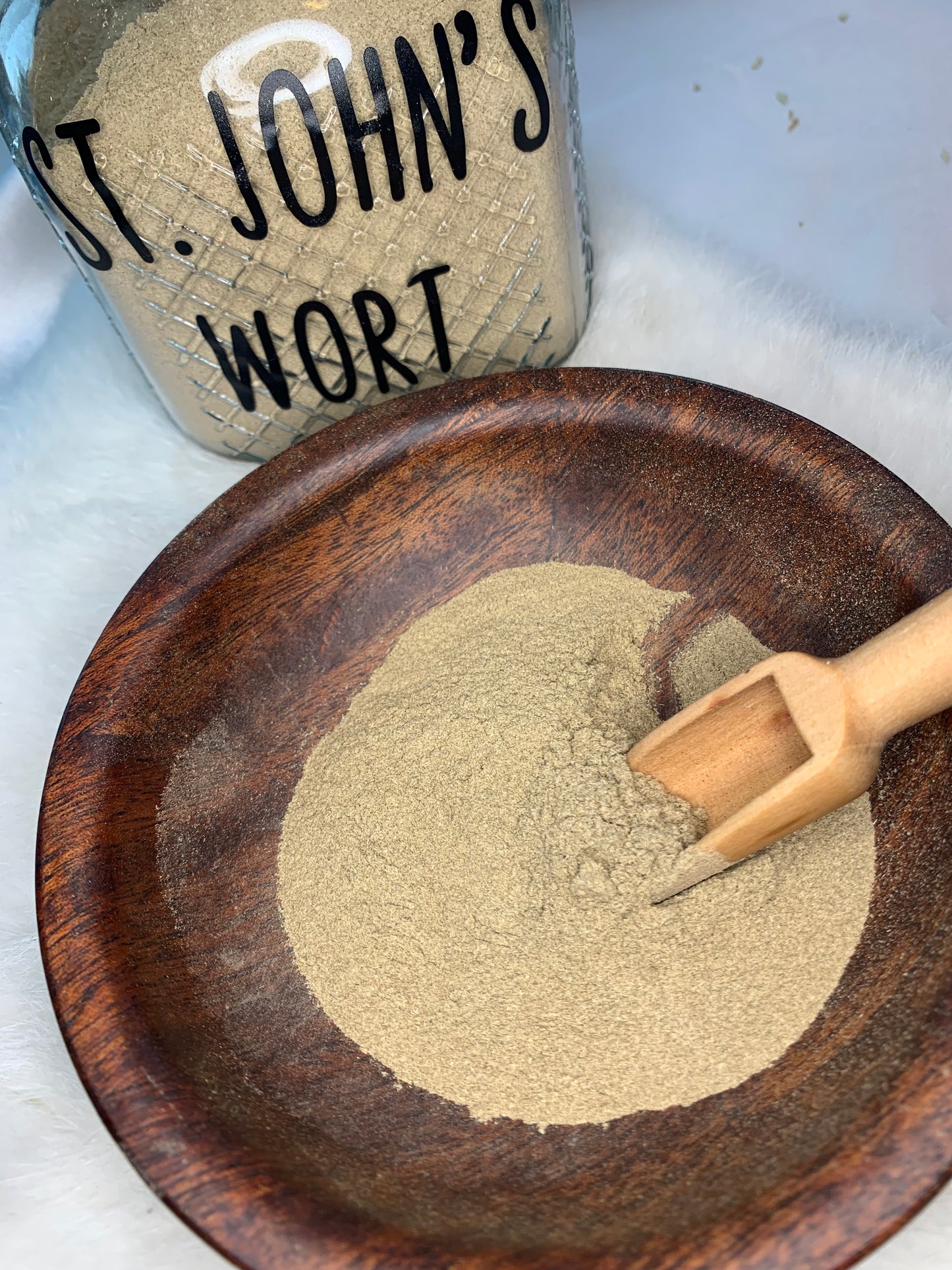 St. John’s wort powder